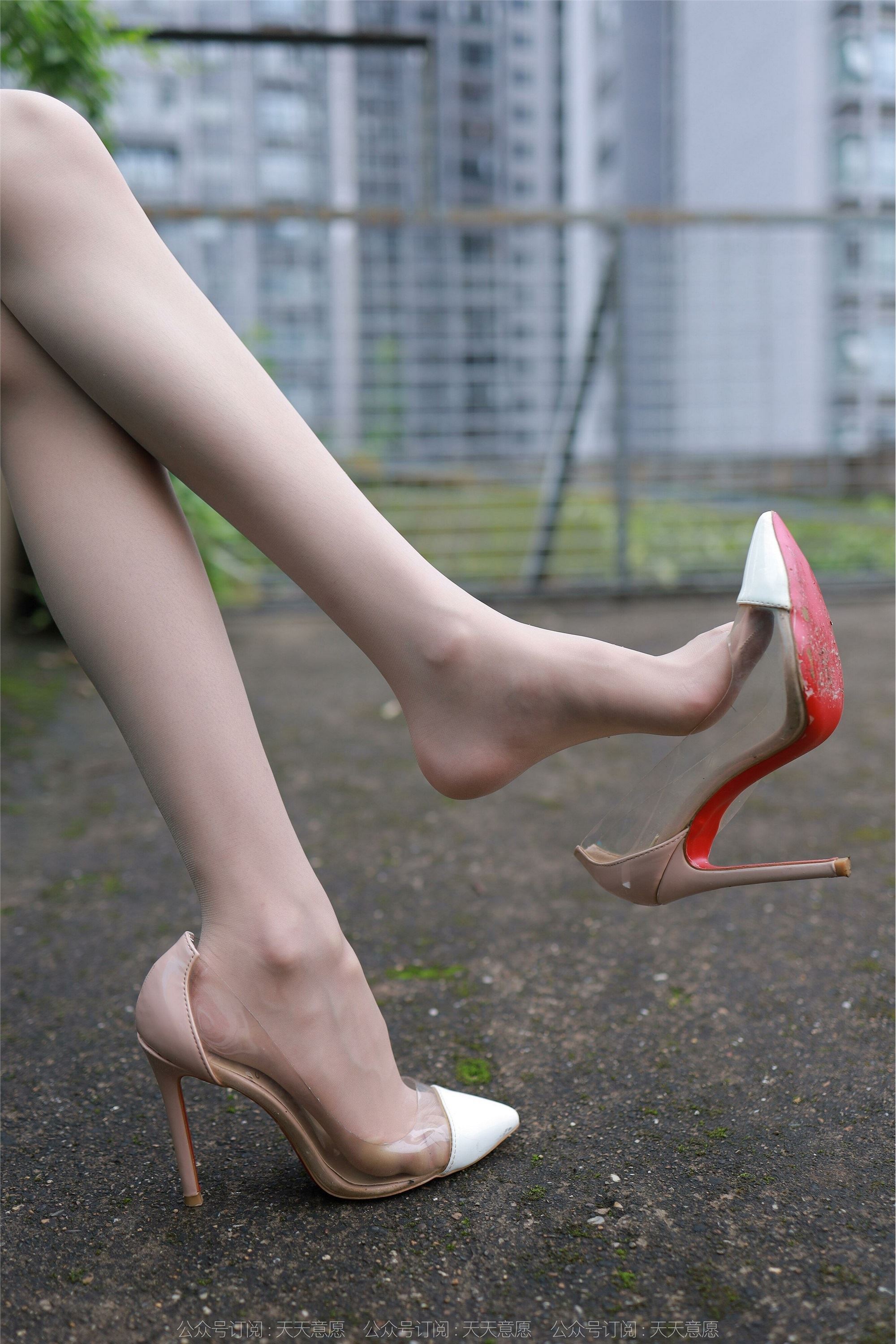 IESS异思趣向  2022.06.29 丝享家 1132：团团《从你的世界路过》